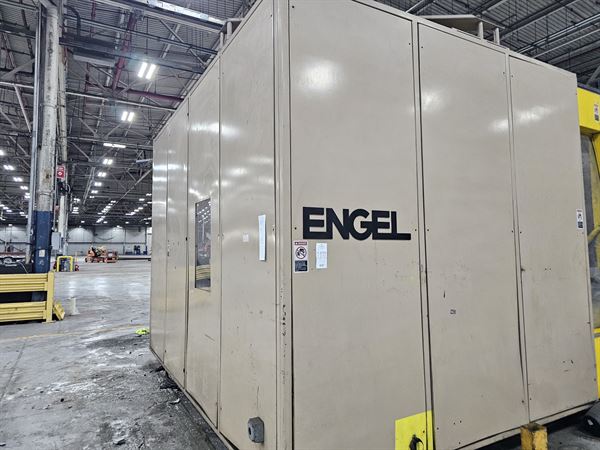 2500 Ton Engel Duo Injection Molding Machine, Year 2000