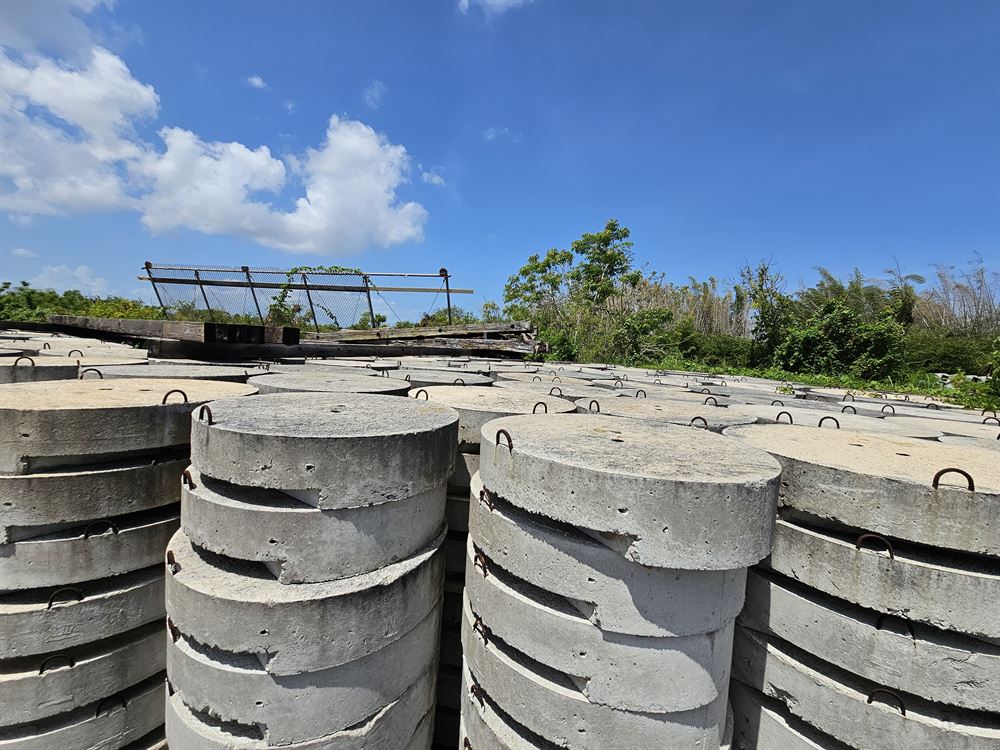 Concrete Cover Base -  1568 Count