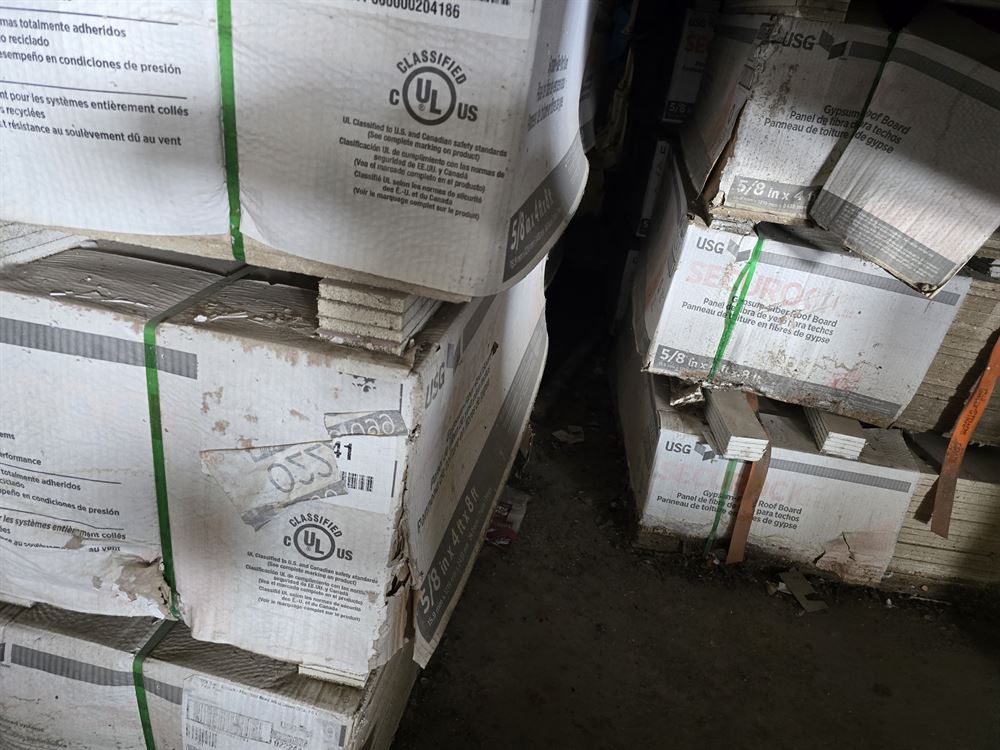 5/8" Secure Rock Gypsum Gypsum Fiber Roof Board- 4ft x 8ft -  Approx 1250 sheets