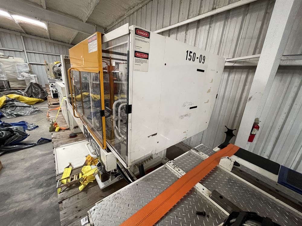 150 Ton 1998 Engel ES 600/150  Injection Molding Machine 