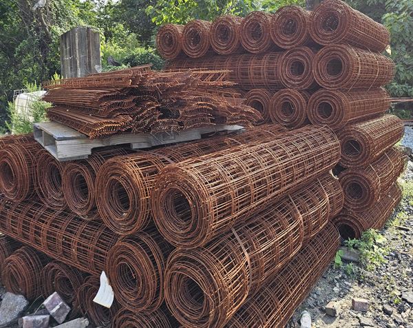 Lot of Epoxy Coated Welded Mesh Sheets and Plain Welded Mesh Rolls 