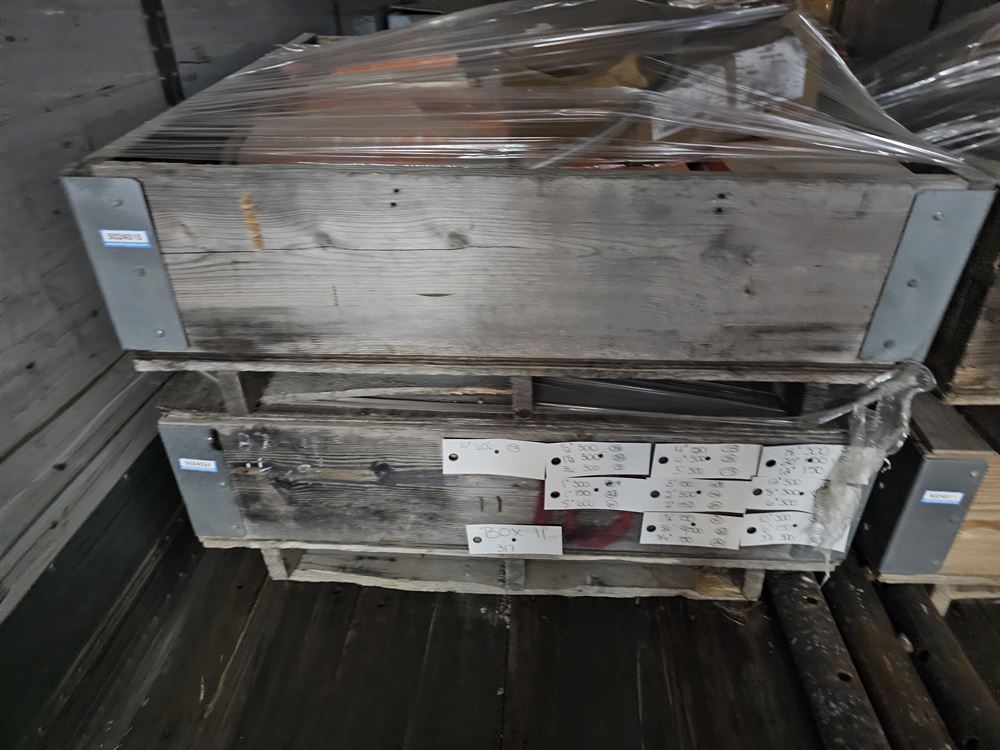 Lot of approx 10 tons of Lamons Metal Risk Gaskets and Spiral Wound Gaskets