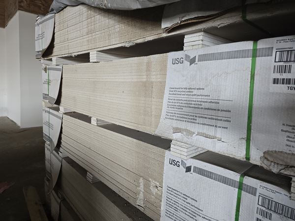 5/8" Secure Rock Gypsum Gypsum Fiber Roof Board- 4ft x 8ft -  Approx 1250 sheets
