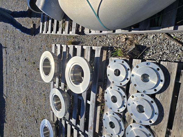 Approx 20000 lbs of SS Fittings (316 /347)